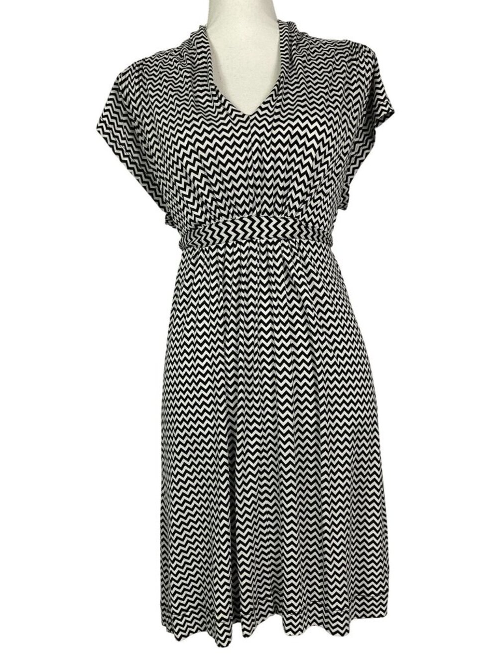 French Connection Chevron Midi Dress Black White V Neck Tie Back Size 8